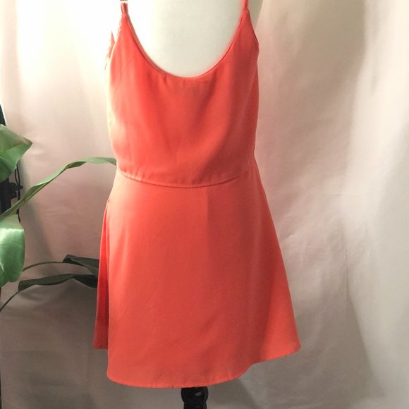 Abercrombie & Fitch | Flowy Coral Dress (size M) - Picture 11 of 11